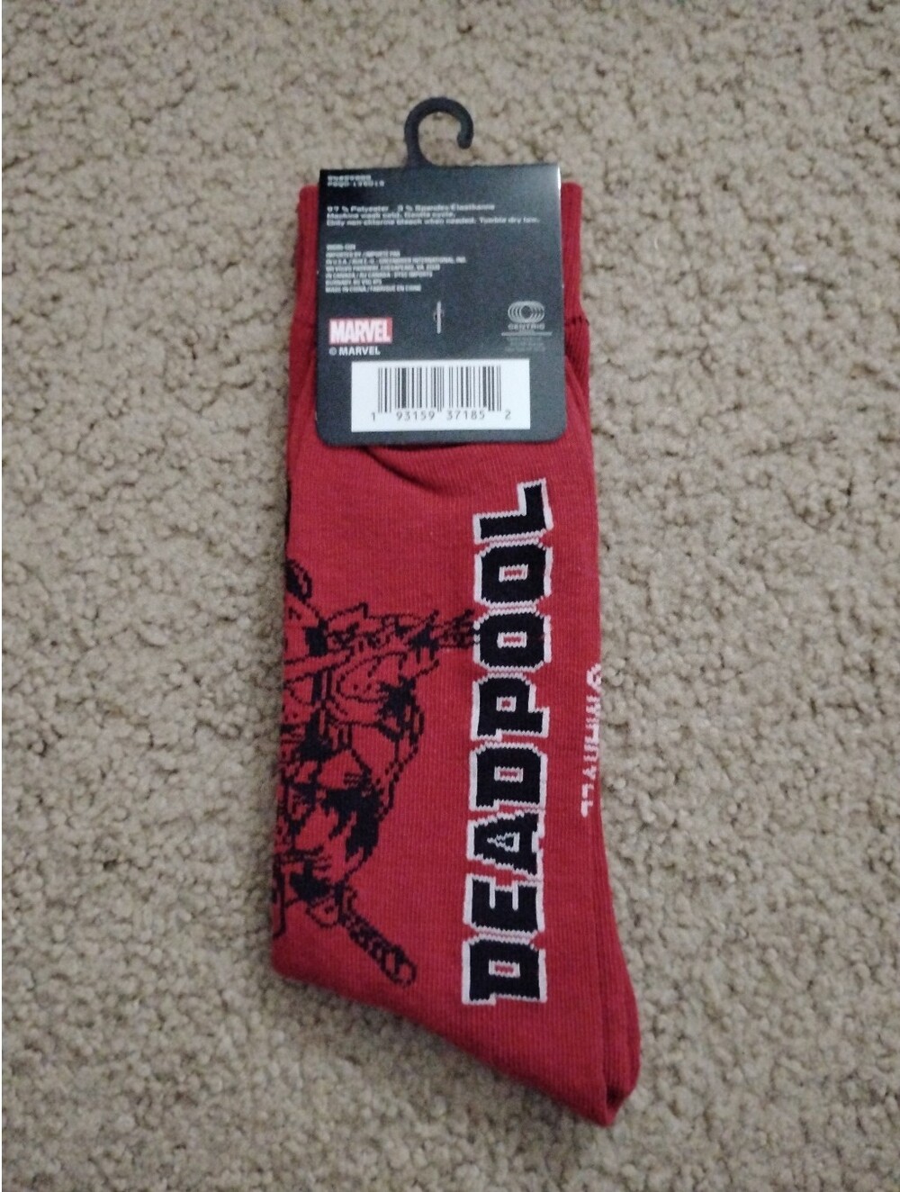 Marvel Deadpool Men's Crew Socks - Picture 2 of 2